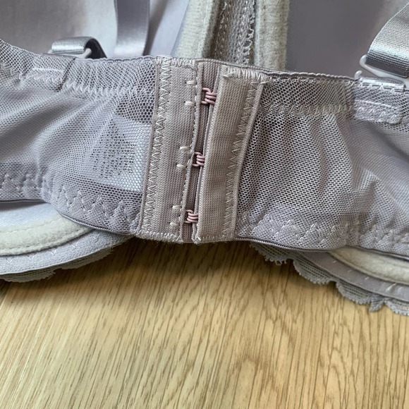 Rampage Intimates Womens Bra Size 42D Casual 3-Hook Light Purple Lacy Padded - Picture 7 of 16